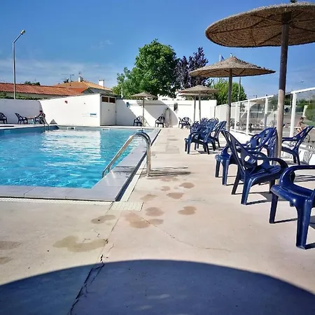 Holiday Route De Semussac Holiday home Meschers-sur-Gironde
